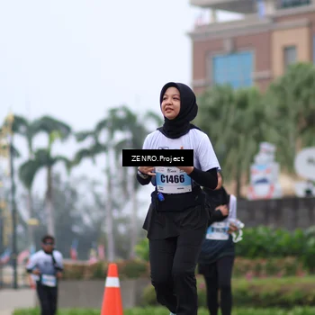 Runner Photo 7240858