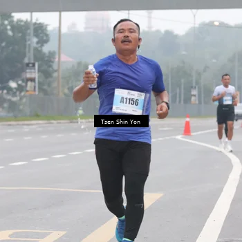 Runner Photo 7240861
