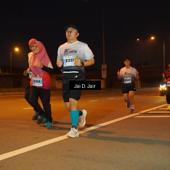 Runner Photo 7240874