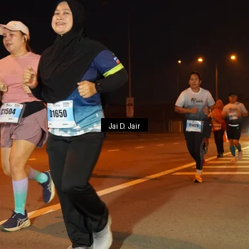 Runner Photo 7240888