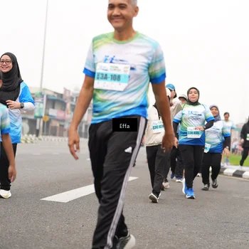 Runner Photo 7240889