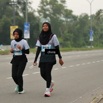 Runner Photo 7240898