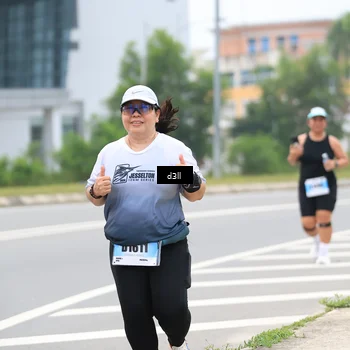 Runner Photo 7240913
