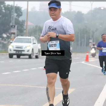 Runner Photo 7240917