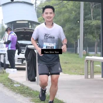 Runner Photo 7240942
