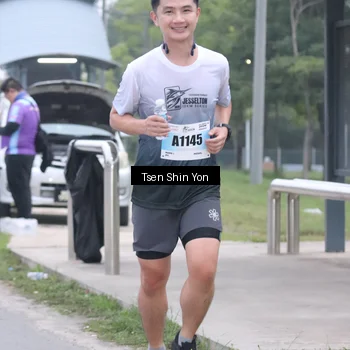 Runner Photo 7240948