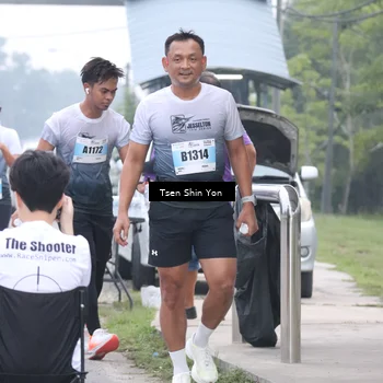 Runner Photo 7240958