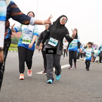 Runner Photo 7240994