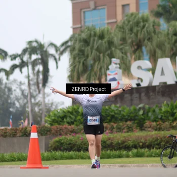 Runner Photo 7241007