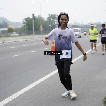Runner Photo 7241023