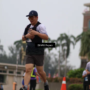 Runner Photo 7241041
