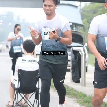 Runner Photo 7241051