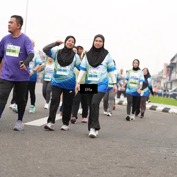 Runner Photo 7241200