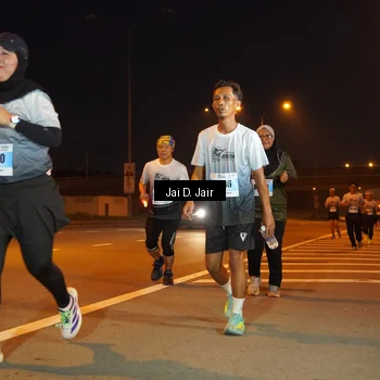 Runner Photo 7241237