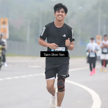 Runner Photo 7241381