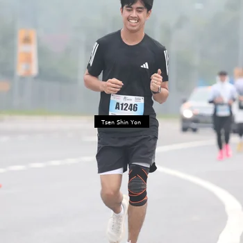 Runner Photo 7241399