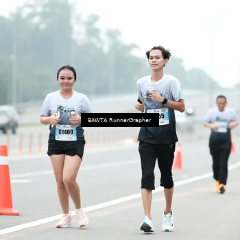 Runner Photo 7241400