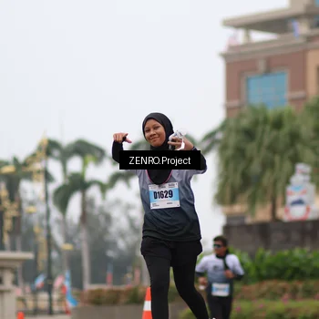 Runner Photo 7241437