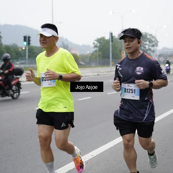 Runner Photo 7241440