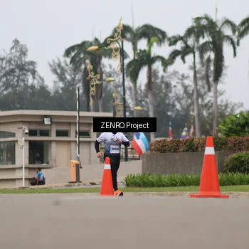 Runner Photo 7241443