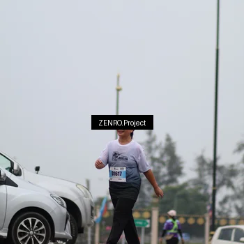 Runner Photo 7241636