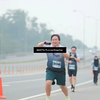 Runner Photo 7241696