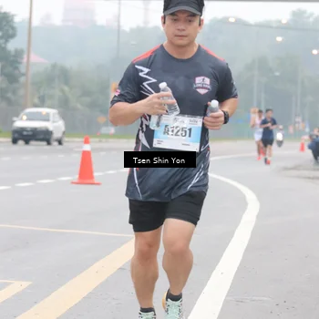 Runner Photo 7241734