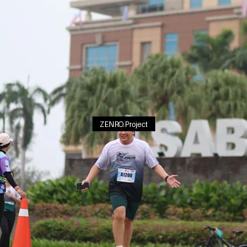 Runner Photo 7241740
