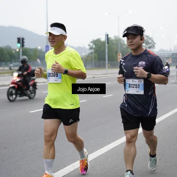 Runner Photo 7241741