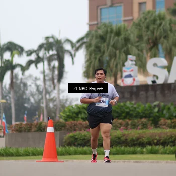 Runner Photo 7241891