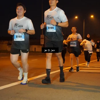 Runner Photo 7241906