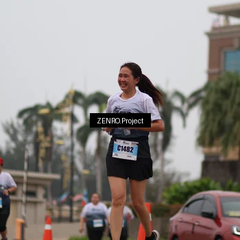 Runner Photo 7241988