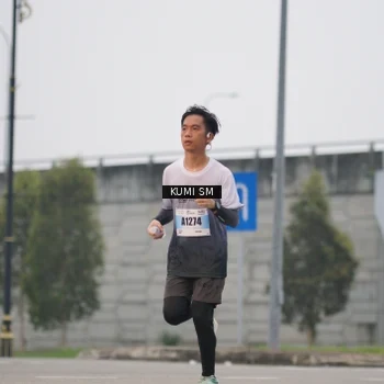 Runner Photo 7241995