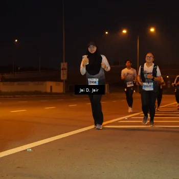 Runner Photo 7242000