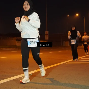 Runner Photo 7242031