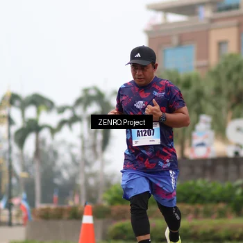 Runner Photo 7242051
