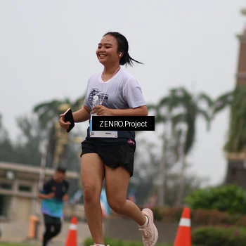 Runner Photo 7242108