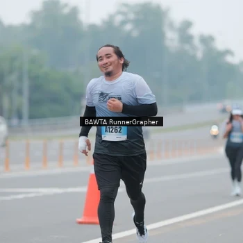 Runner Photo 7242175