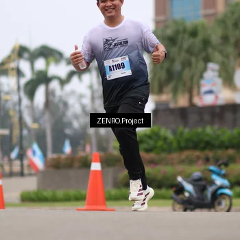 Runner Photo 7242177