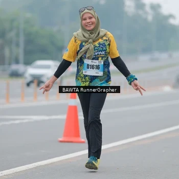 Runner Photo 7242393