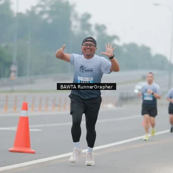 Runner Photo 7242466