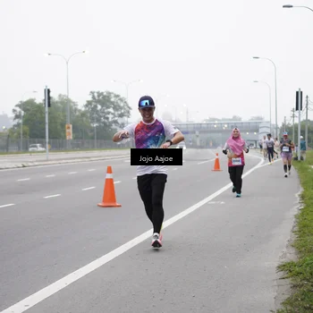 Runner Photo 7242664