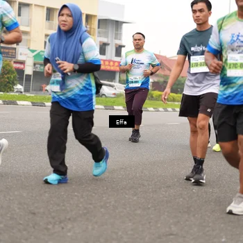 Runner Photo 7242750