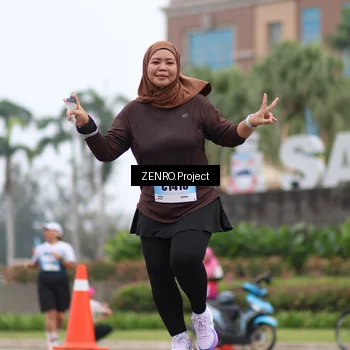 Runner Photo 7242839