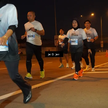 Runner Photo 7242907