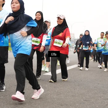 Runner Photo 7242909