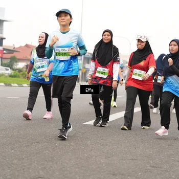 Runner Photo 7242913