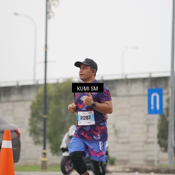 Runner Photo 7242944