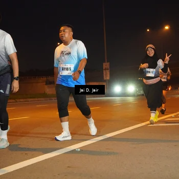Runner Photo 7242945