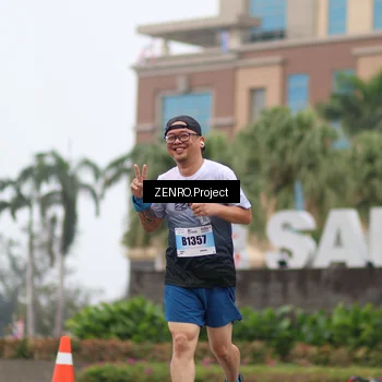 Runner Photo 7242984